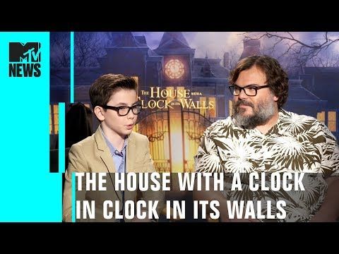 The House With A Clock In Its Walls Cast Play This Or That