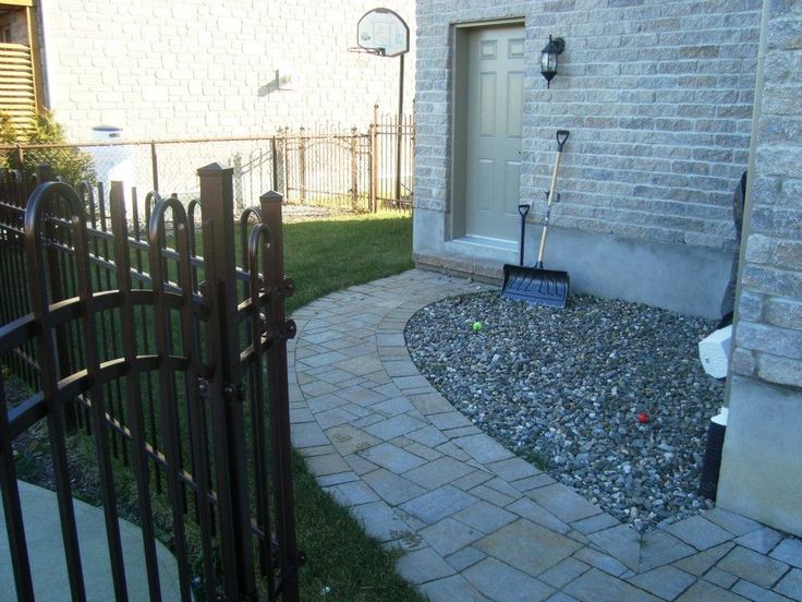 18 best Pavage de marches, du0027allées et de cour pour maison à Québec - amenagement allee entree maison 18 best Pavage de marches, du0027allées et de cour pour maison à Québec - amenagement allee entree maison