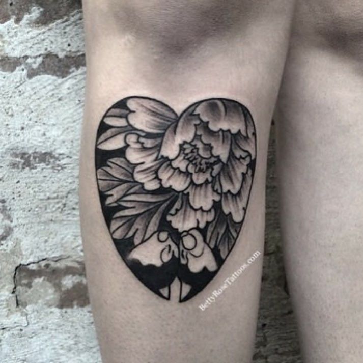 212 best flower tattoo images images on pinterest 212 best flower tattoo images images on pinterest