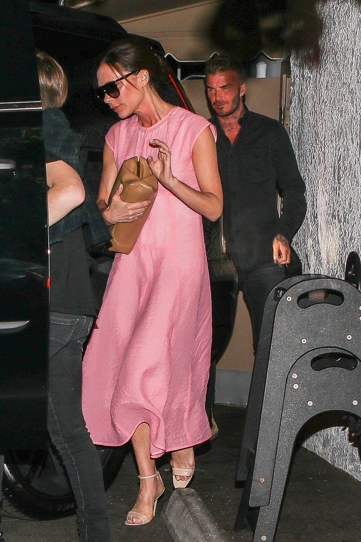 Victoria Beckham Outfits, Victoria Beckham Style, Victoria Style, Pink