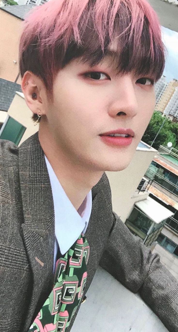 yoon ji sung wannaone yoonjisung parks mu h nh nh yoon ji sung wannaone yoonjisung parks mu h nh nh