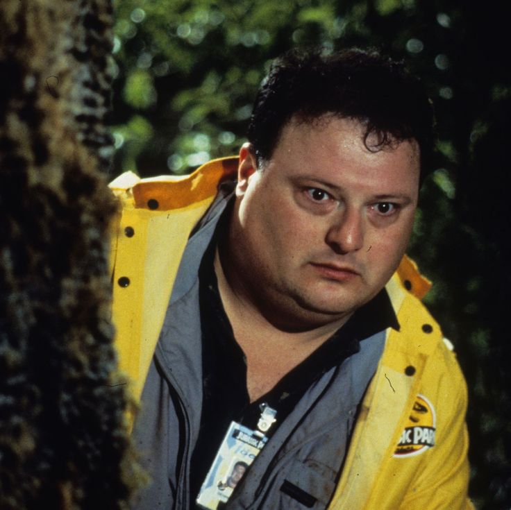 dennis nedry dinosaur