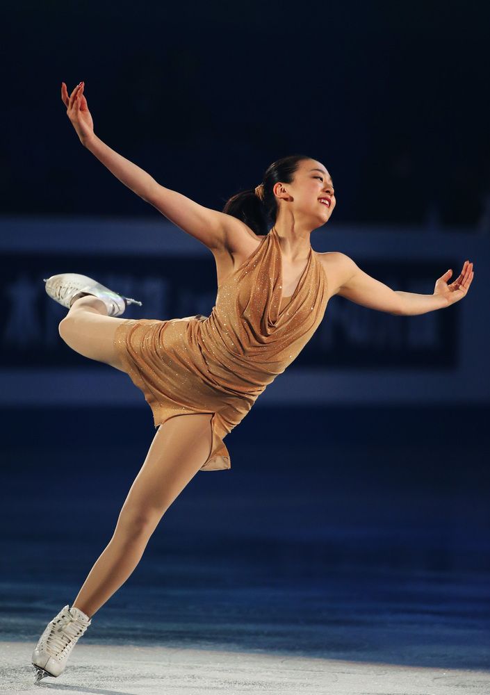 浅田真央 来季休養を表明 進退については まだハーフハーフ Figure Skating Figure Ice Skates Figure Skating Costumes 浅田真央 来季休養を表明 進退については まだハーフハーフ Figure Skating Figure Ice Skates Figure Skating Costumes