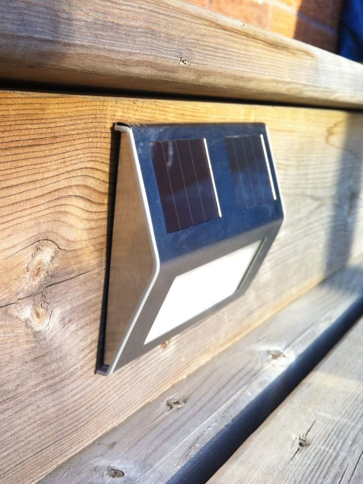 Solar Powered Lights Illuminate Steps Or Deck Misc