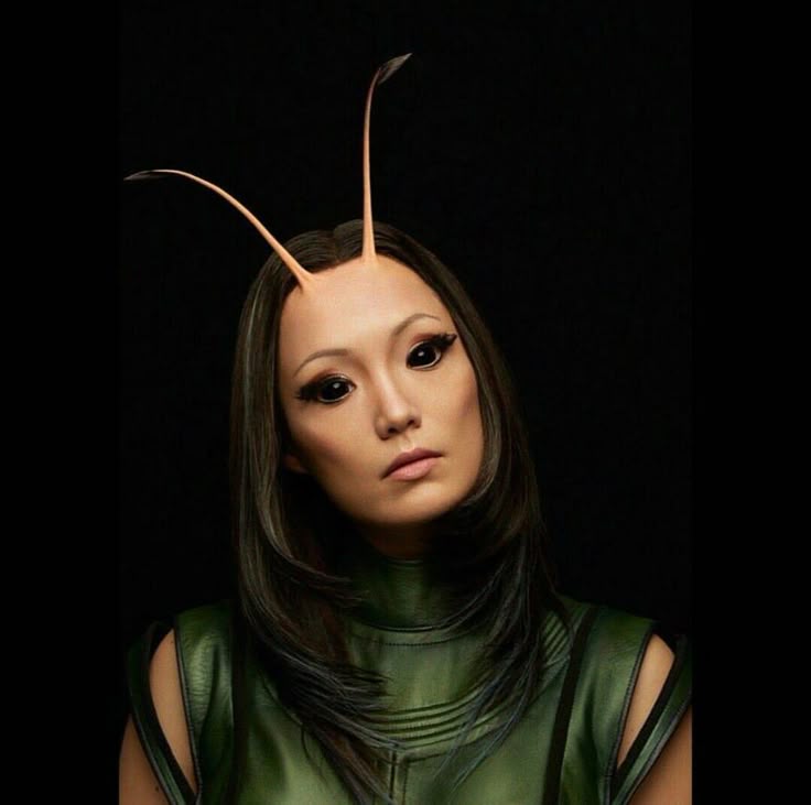 pom klementieff mantis pom klementieff mantis