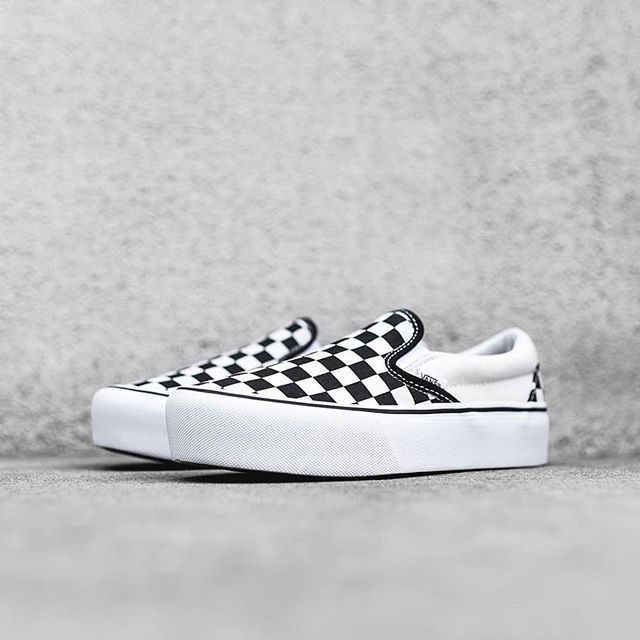 {keywor d} vans blanca doble suela