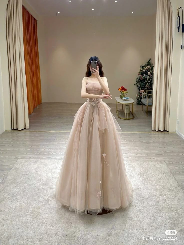 Pin De VANTEUM En Bestidos De Bodas En 2022 Vestidos De Estilo pin-de-vanteum-en-bestidos-de-bodas-en-2022-vestidos-de-estilo