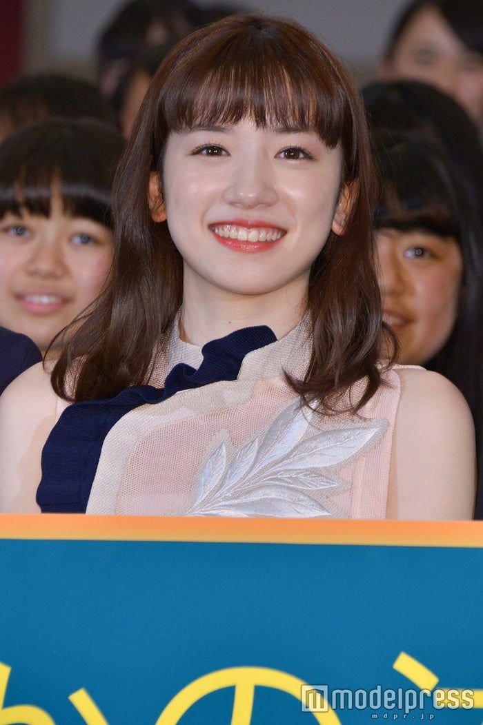 画像7 28 永野芽郁ヘア変遷 ボブ ロング まとめ髪 長さ アレンジで印象も自由自在 ボブ 茶髪 ヘア