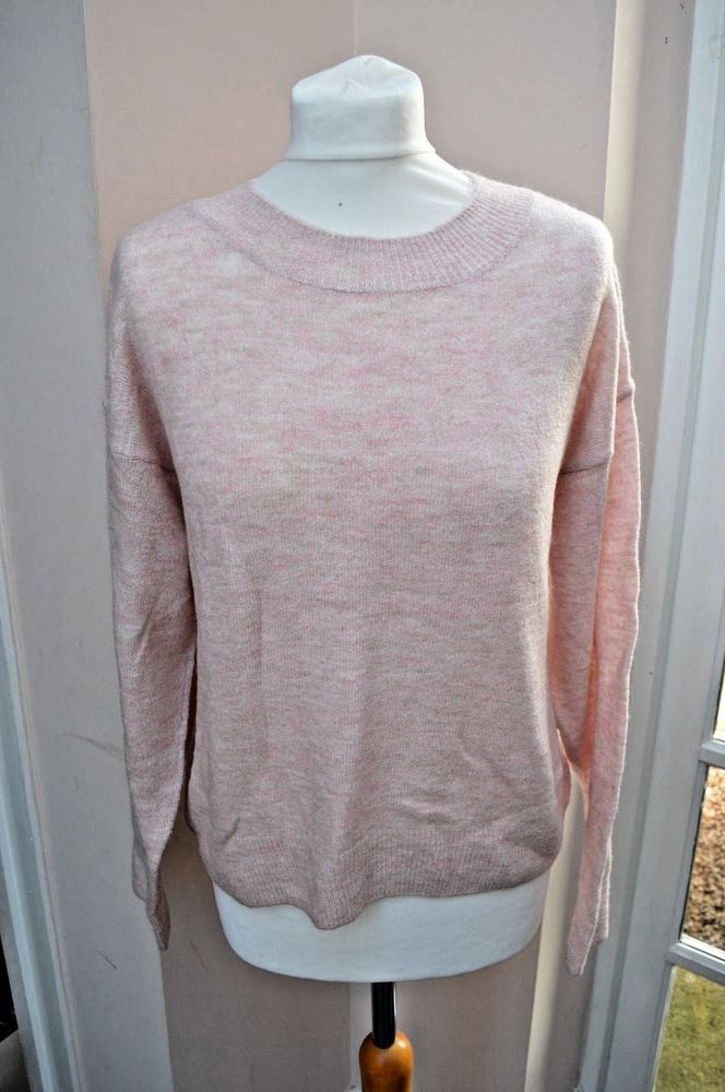 pale pink knitted jumper