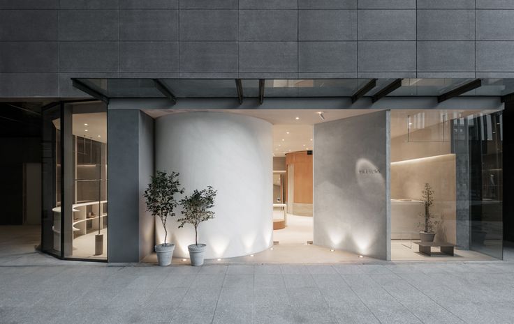 The Ilma Showroom Expresses Modernist Era Geometries In Seoul Entrance Design Facade Design Retail Interior The Ilma Showroom Expresses Modernist Era Geometries In Seoul Entrance Design Facade Design Retail Interior