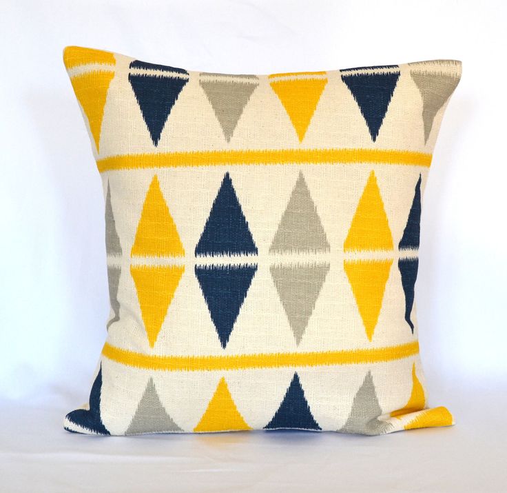 Best 25+ Yellow throw pillows ideas on Pinterest Yellow room decor, Yellow cushion covers and ...