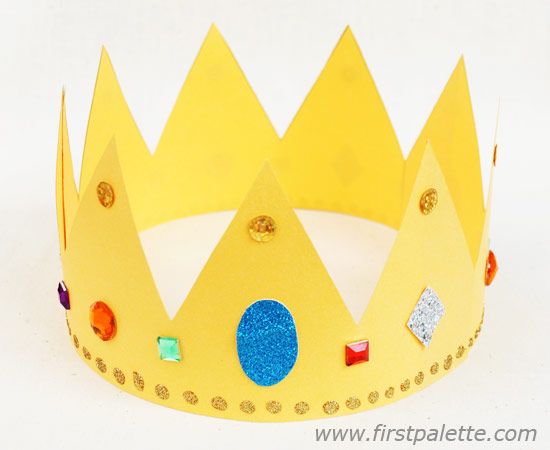 Gold paper crown | 2nd grade | Pinterest | Paper crowns ...