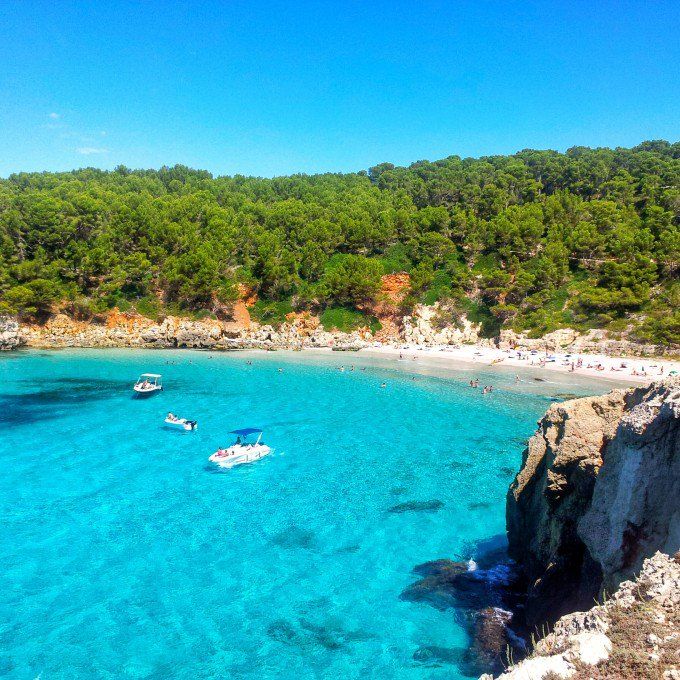 Las Playas Más Raras Bonitas Y Paradisiacas De La Geografía Española Playas España Playas Paradisiacas Viajar Por España