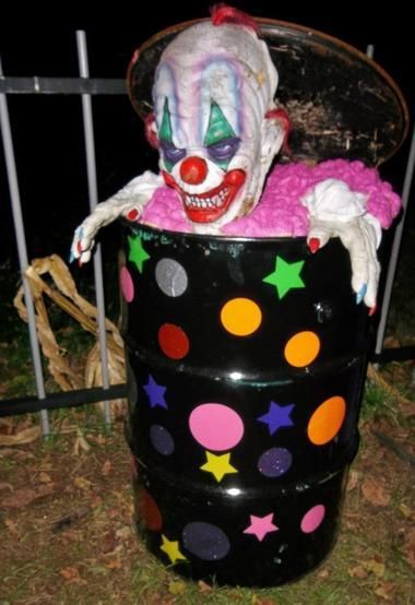 surprise httplegacyofhorrororg201706surprise terrifying halloweencreepy halloween decorationshalloween - Clown Halloween Decorations surprise httplegacyofhorrororg201706surprise terrifying halloweencreepy halloween decorationshalloween - Clown Halloween Decorations