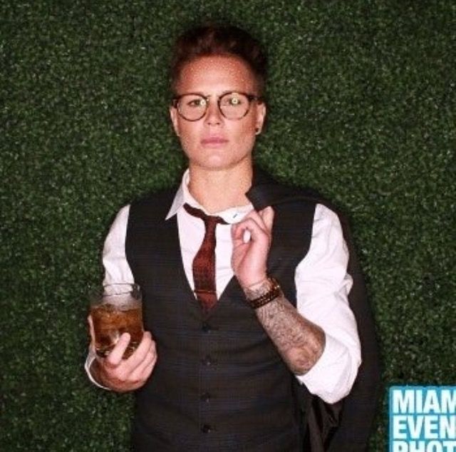74 best ashlyn harris images on pinterest clothing football and 74 best ashlyn harris images on pinterest clothing football and