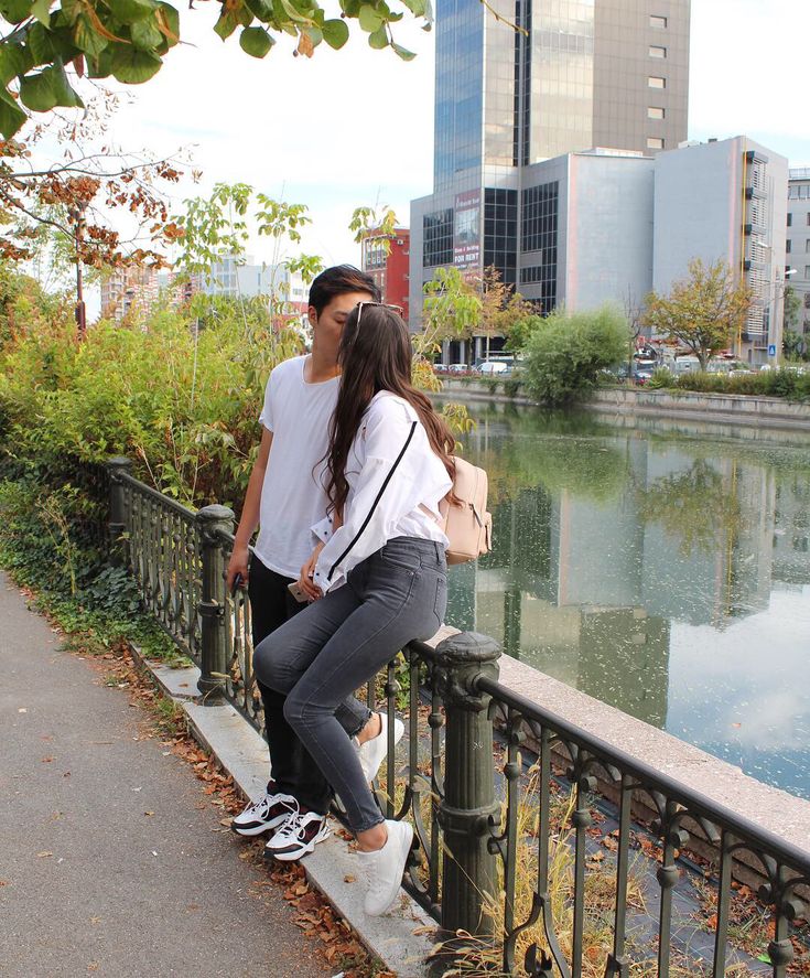 Korean girl dating white guy