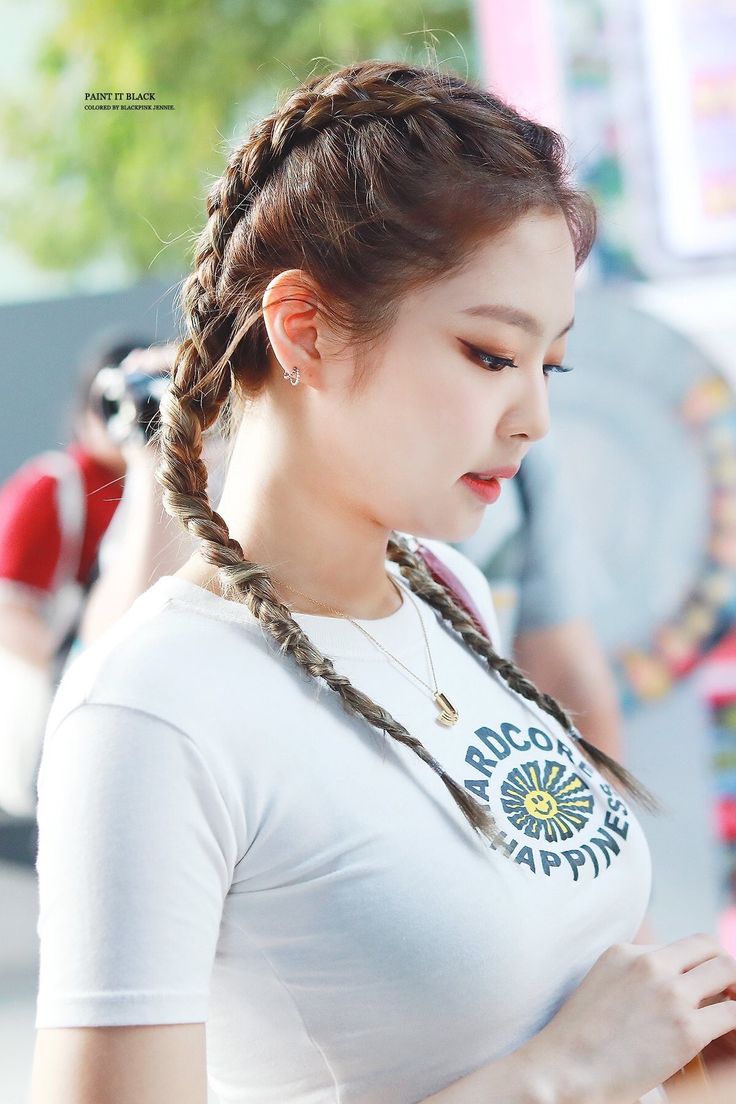 Pin by Cloe Rogers on Blackpink Jennie | Korean hairstyle, Blackpink ...