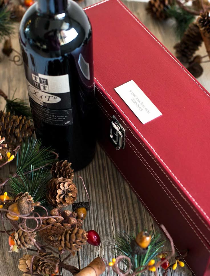 regalos originales Navidad hombre. Botellero personalizado ...