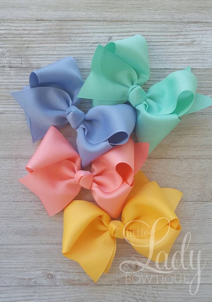 Brilliant Daydream Feb 2019- Hairbow bundle made to match Matilda Jane-baby bows...