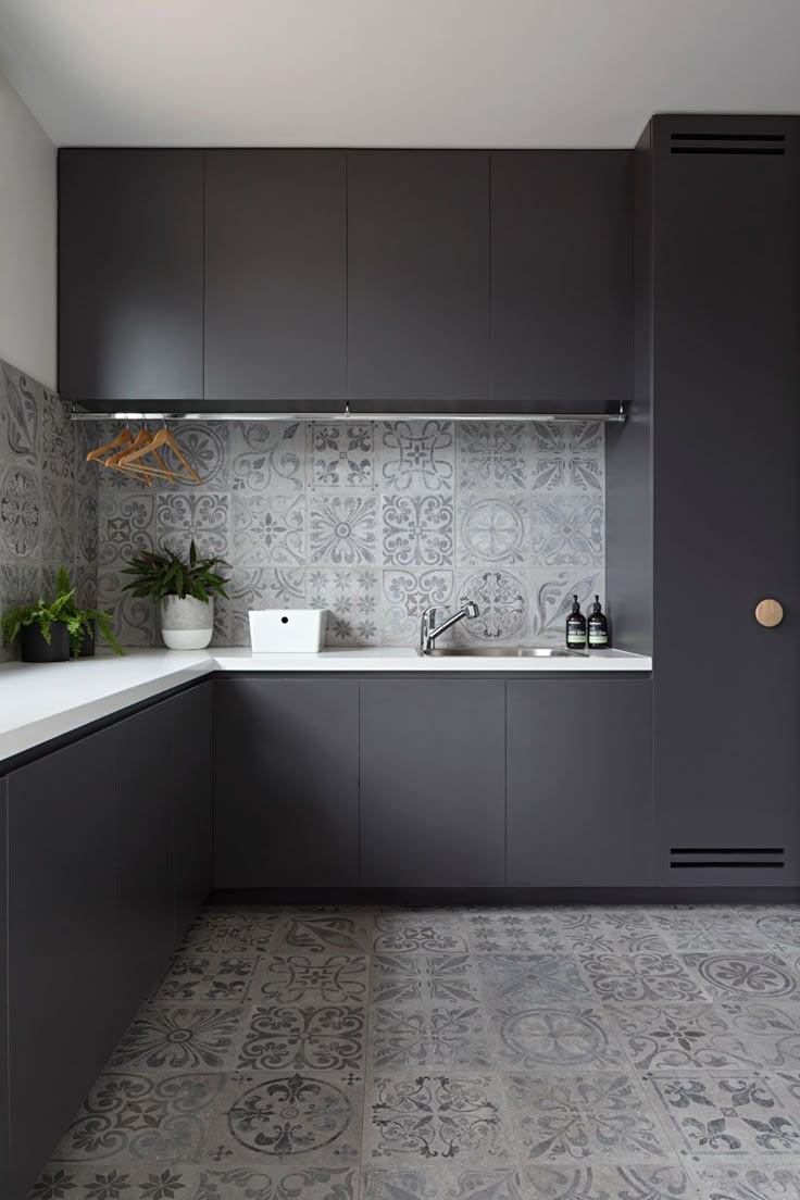 Best 25+ Modern laundry rooms ideas on Pinterest Laundry room Best 25+ Modern laundry rooms ideas on Pinterest Laundry room