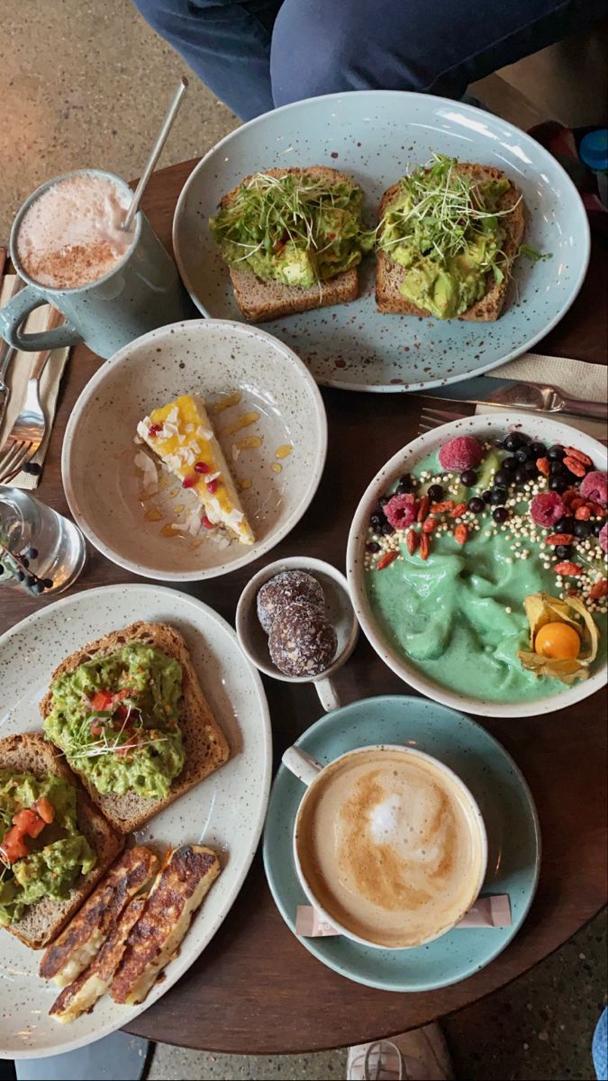 brunch • pinterest ~ raphtrioli | Comida saludable, Comida, Comidas ricas