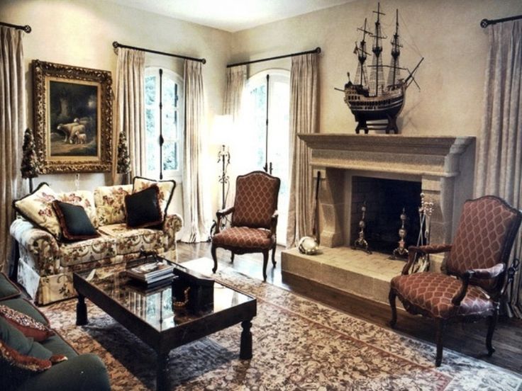 mary carol garrity - Google Search Vintage living room design, Blue and white li