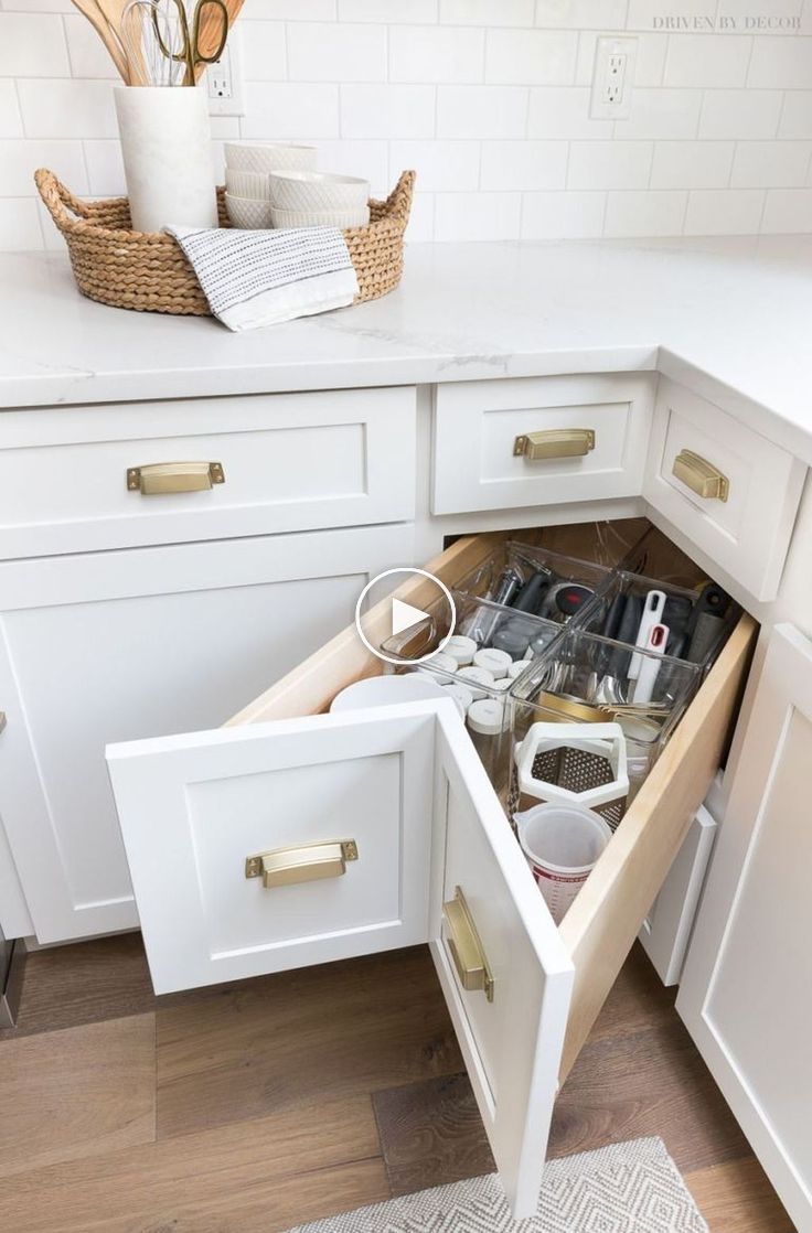 Fantastische 49 elegante kleine KüchenIdeen gestalten um. Kitchen storage, Small Fantastische 49 elegante kleine KüchenIdeen gestalten um. Kitchen storage, Small