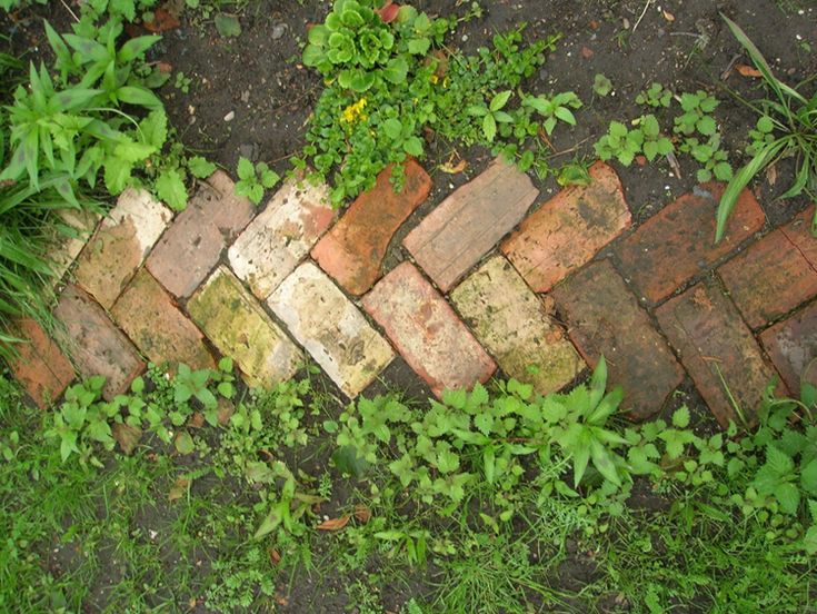 Garden Ideas With Bricks best 10+ brick garden ideas on pinterest | brick path, brick Garden Ideas With Bricks best 10+ brick garden ideas on pinterest | brick path, brick