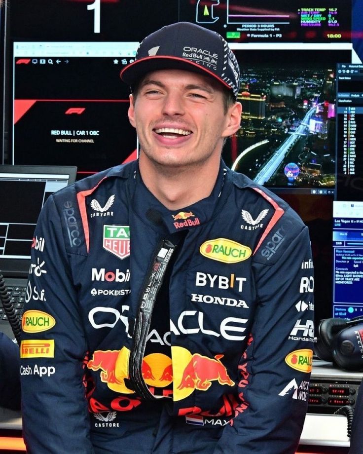 Pin On Max Verstappen Pin On Max Verstappen