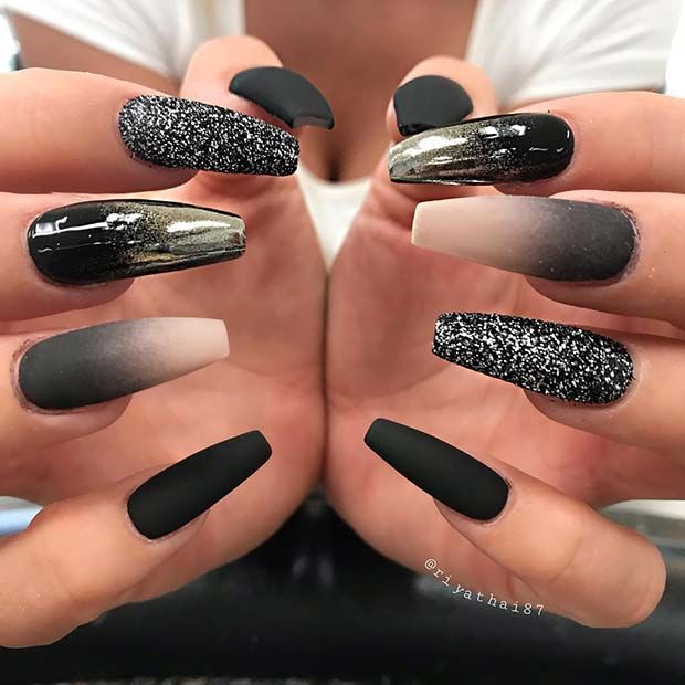 23 Black Acrylic Nails You Need | Black acrylic nails, Gold acrylic ...