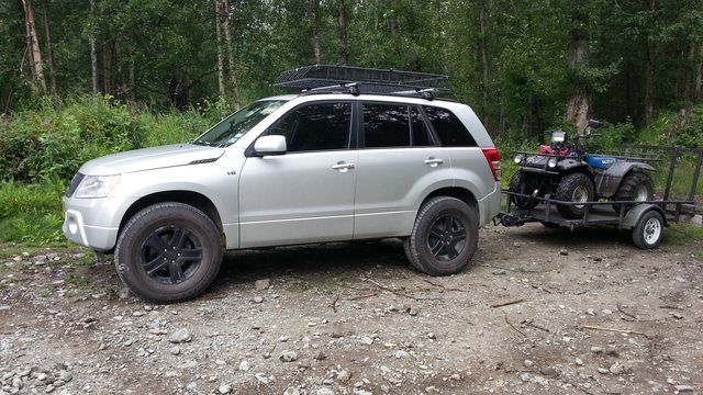 Suzuki Grand Vitara внедорожный