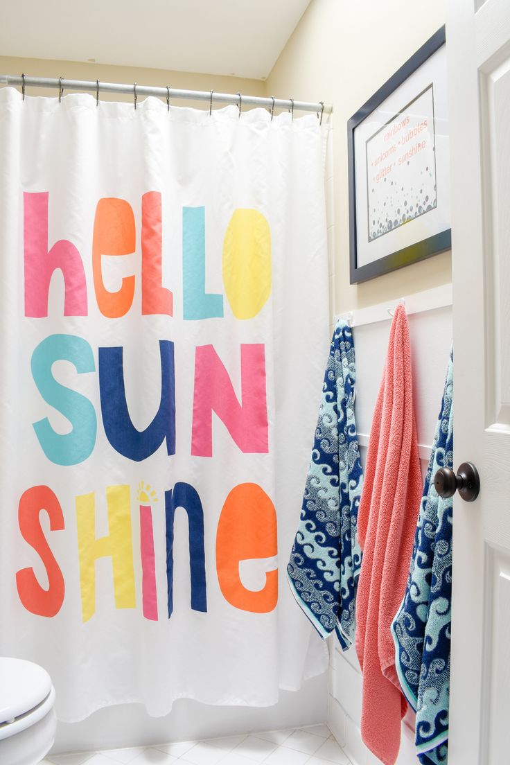 Kid's Bathroom Decor: So erfrischen Sie sich mit einem modernen nautischen Thema + ... Kid's Bathroom Decor: So erfrischen Sie sich mit einem modernen nautischen Thema + ...