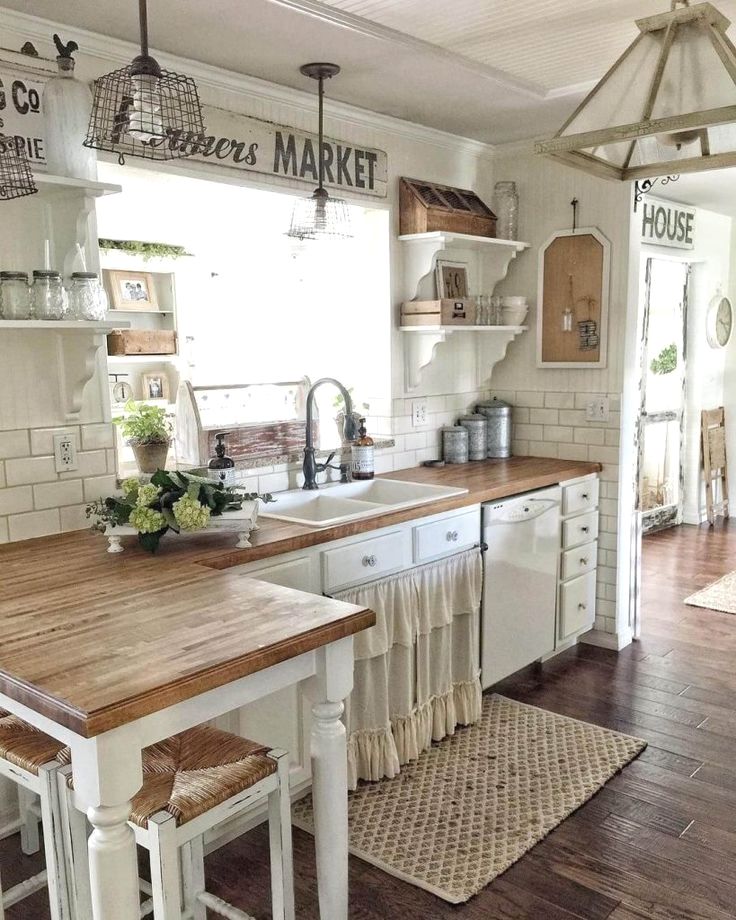 Farmhouse Decor Clean Crisp Organized Farmhouse Style Decor