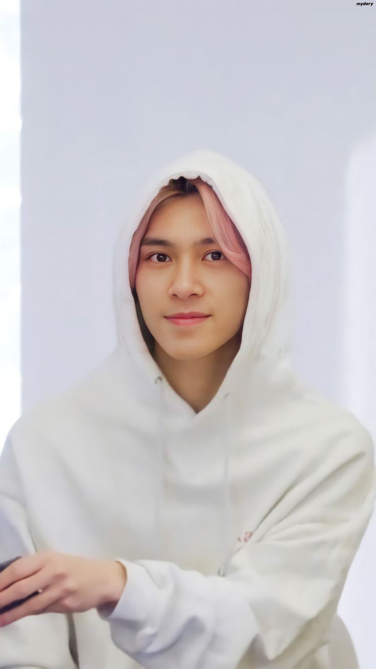 reaction work it mv nct u reaction hendery reaction work it mv nct u reaction hendery