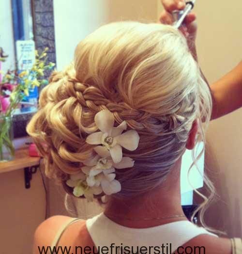 #Hochzeit Frisuren Hübsche Frisur Ideen für Hochzeit #frau #Hochzeitsfrisur #...
