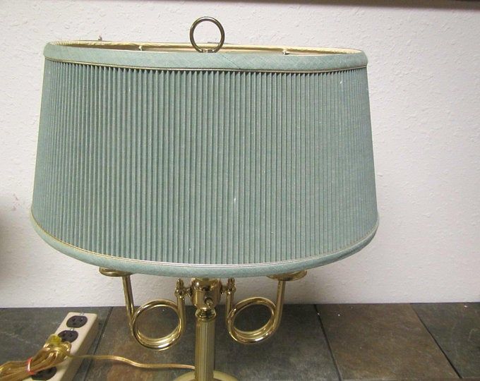 Vintage Brass Double Lamp With Oval Shade 2 Bulb Light Desk Night Table Bedroom Vintage Brass Double Lamp With Oval, Double Bulb Table Lamp Shade