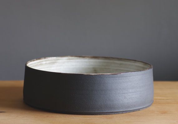 Extra Large Bowl Fruit Made Of Black Clay With White Glaze Extra Large Bowl Fruit Made Of Black Clay With White Glaze Modern Pottery Minimal Ceramic Ceramics Pinterest And