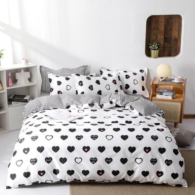 90 x 90 Inches Soft Duvet Insert Plush Stripe Comforter Lightweight and Machine Washable WARFFET Grey Down Alternative Comforter Queen All Season 90 x 90 Inches Soft Duvet Insert Plush Stripe Comforter Lightweight and Machine Washable WARFFET Grey Down Alternative Comforter Queen All Season