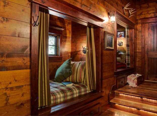 Best 25+ Small cabin interiors ideas on Pinterest | Small cabin ... Best 25+ Small cabin interiors ideas on Pinterest | Small cabin ...