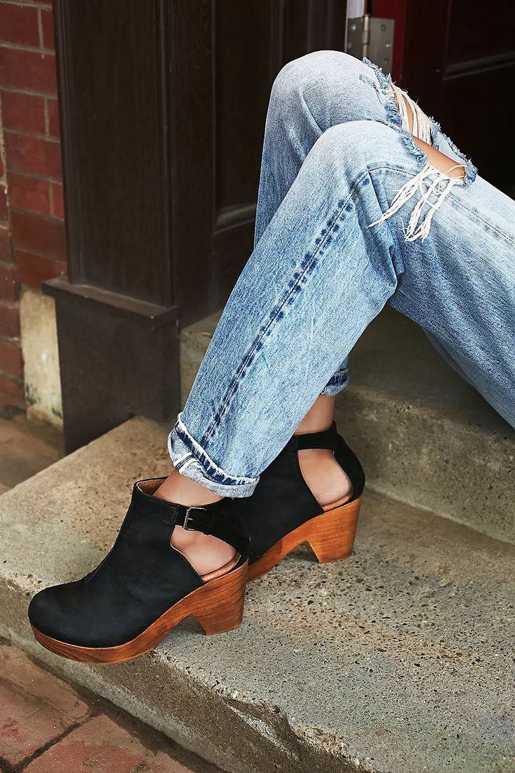 Amber Orchard Clog in 2021 | Steel toe shoes, Shoes near ...