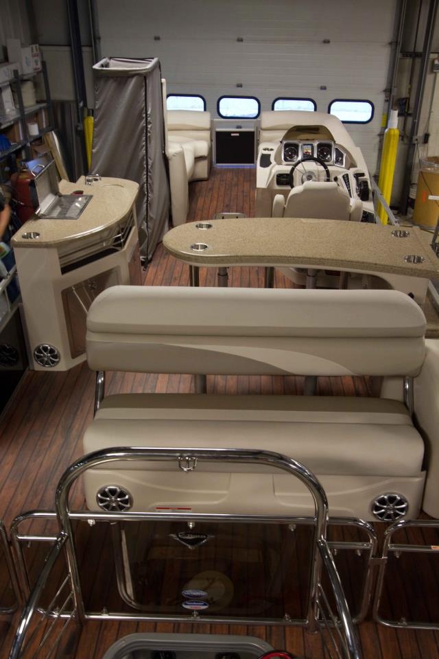 manitou ses entertainer pontoon boat want that teak wood flooring manitou ses entertainer pontoon boat want that teak wood flooring