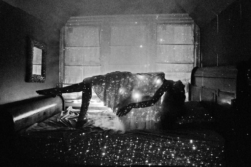 Partnervermittlung black and white