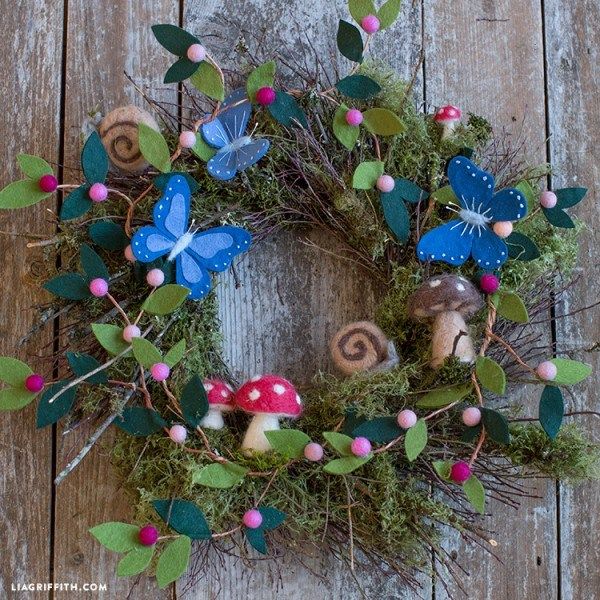 Faux Fern Wreath Cute With The Glass Box With Nest Attached Farmhouse Style Decorating Large Wreath Farmhouse Decor