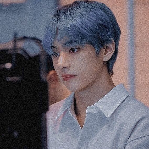 Pin By Mary Bryant On Bts Army Taehyung Kim Taehyung People Marketing