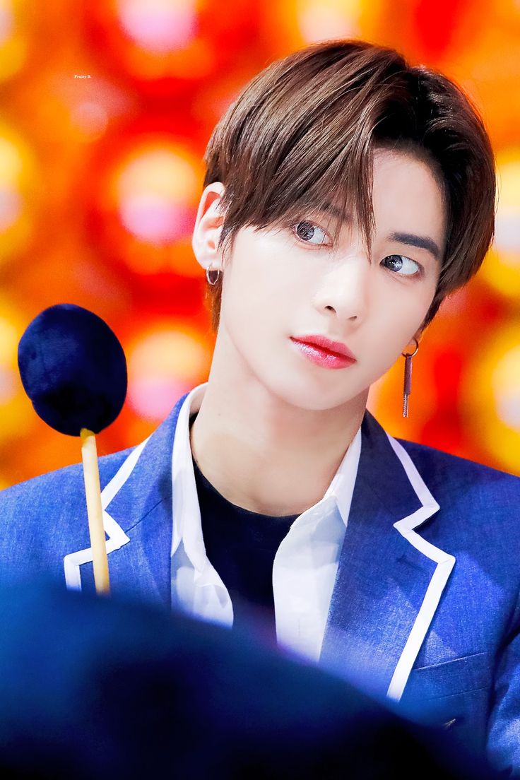 txt kang taehyun golden disk awards gda 2020 day 1 txt kang taehyun golden disk awards gda 2020 day 1