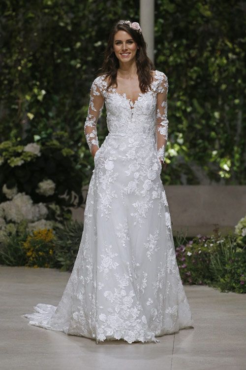 el desfile de atelier pronovias 2019: así serán las novias de la