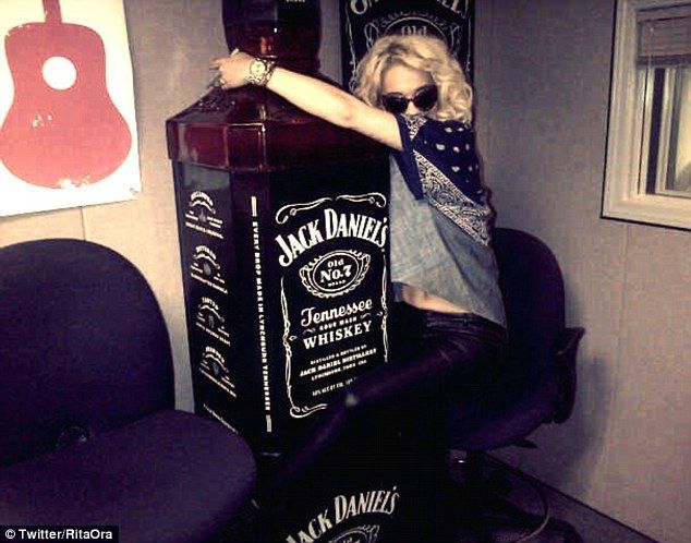 Jack daniels bottle in her ass First time flirting with a lesbian