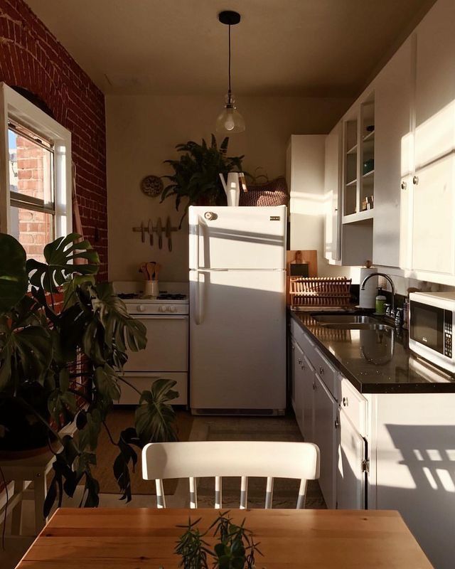 Windows Are A Must For Small Kitchens Mi Casa Es Tu In Windows Are A Must For Small Kitchens
