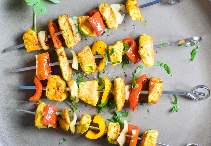 Low Carb Putenspieße | Rezept | Einfach lecker, Rezepte, Leckere salate