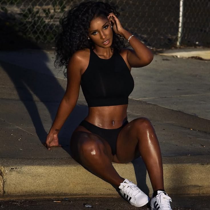 Fit messy spy ebony